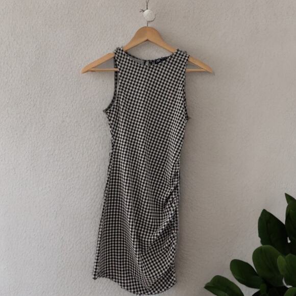 Zara Gingham Checkered Dress Size S, EUC, Women's Summer Dress, Casual Picnic - Picture 5 of 5